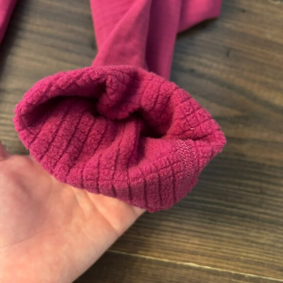 MEC Long Sleeve Insulated Tee Youth Size 14 - Picture 3 of 5